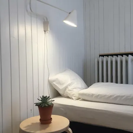 Alexandra Apartment